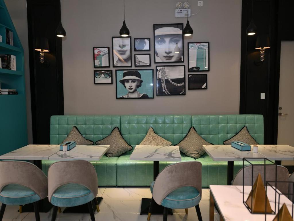 Hotel Xana Hotelle Shaghai Hongqiao Hub National Exhibition Center Qibao Lianming Road 3*