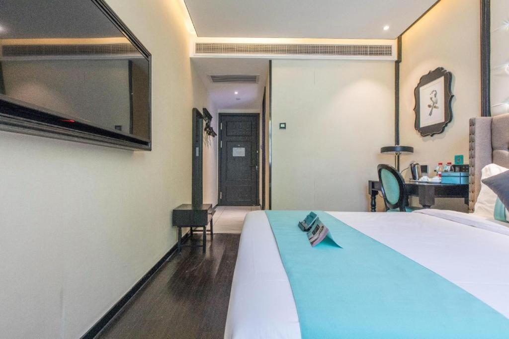Hotel Xana Hotelle Shaghai Hongqiao Hub National Exhibition Center Qibao Lianming Road 3*