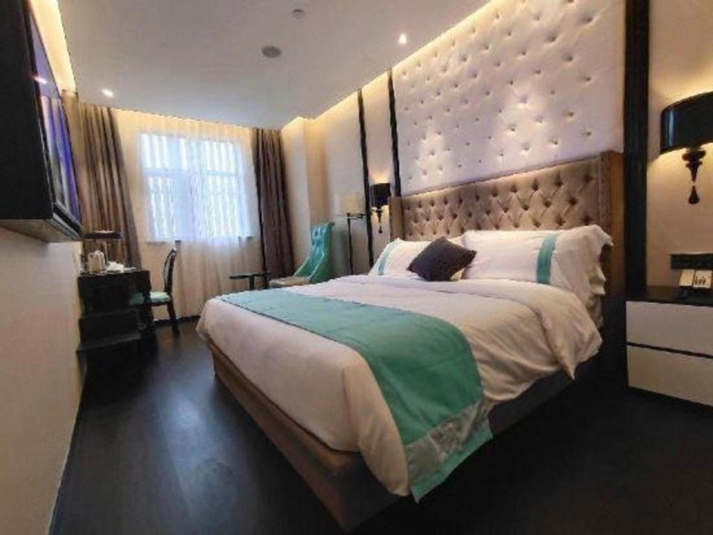 Hotel Xana Hotelle Shaghai Hongqiao Hub National Exhibition Center Qibao Lianming Road 3*